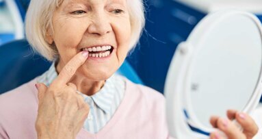 Welchen Einfluss hat die Mundgesundheit auf die Lebensqualität älterer Patienten?