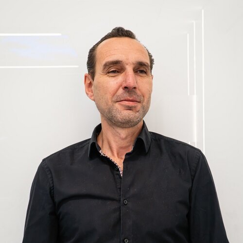 Dr Artur Kriger