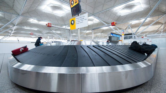 Dental tourism: Fewer patients leave the UK for treatment