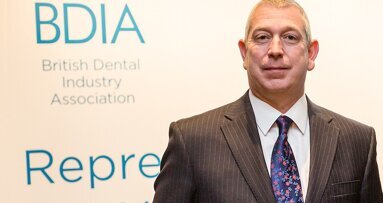 Interview: “2018 brings a number of challenges for our dental dealers”