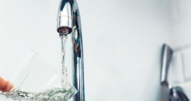 Voordelen van waterfluoridering in rijke landen mogelijk afgenomen
