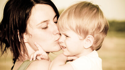 Madre partorisce dopo essere stata curata per cancro orale