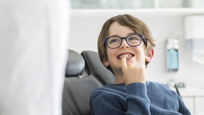 De expertos para expertos: Webinar y guía sobre el sellado de fisuras en niños