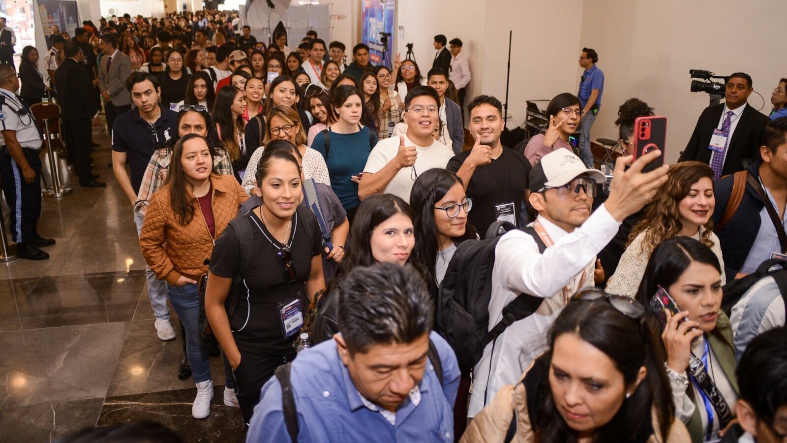 Dental Tribune distribuye 