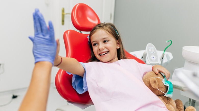 Mundhygiene bei Kindern bis Mitte 2021 weiter ohne e-card