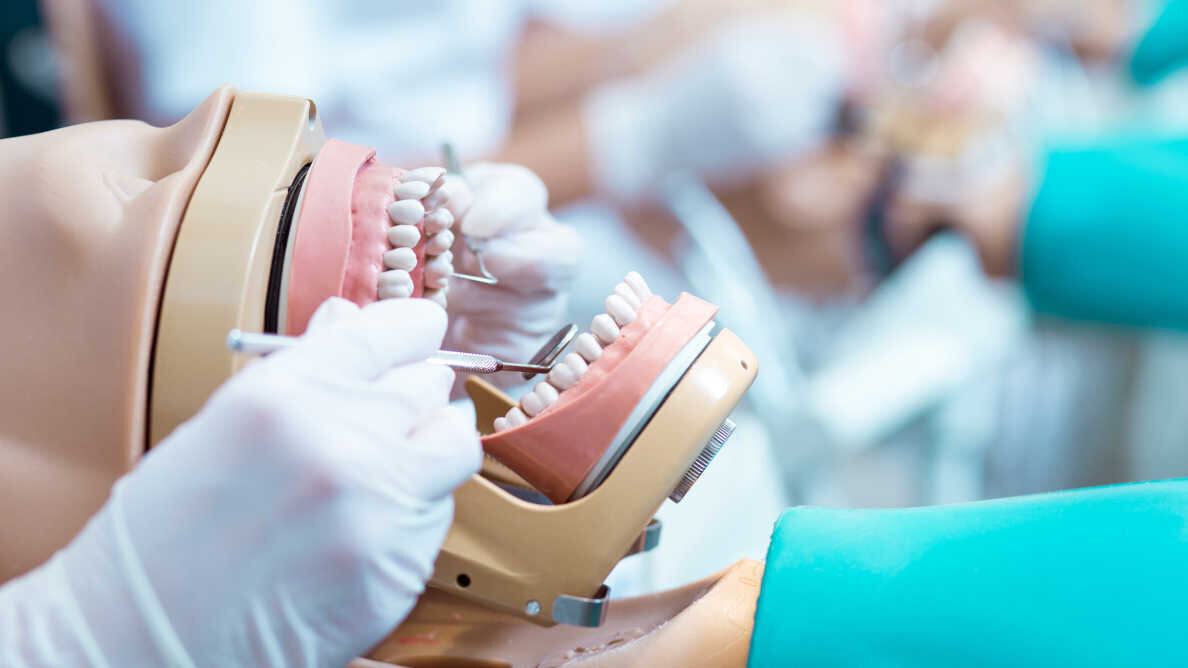Formation des futurs chirurgiens-dentistes : après les chiffres, quels engagements ?