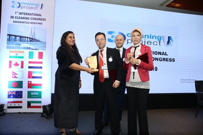 Dr. Twinkle Jain (left) Conference secretary