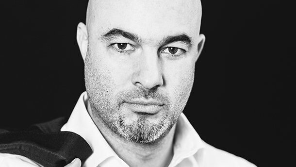 „Дентал Трибюн“ е създаден с идеята да бъде глобална платформа