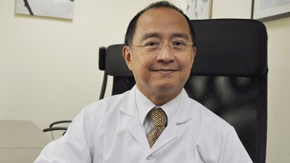 Interview: “The oral environment becomes more hostile with age”