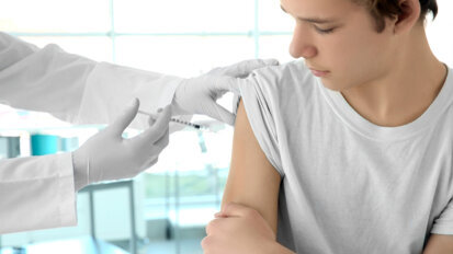 Reports indicate government ready to extend HPV vaccination to boys