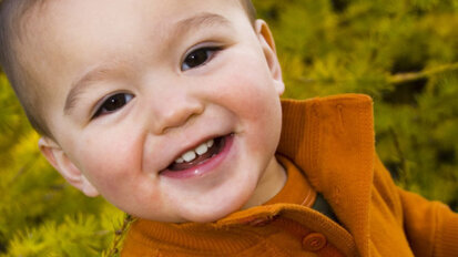 Cavity-causing bacteria can be transmitted to babies