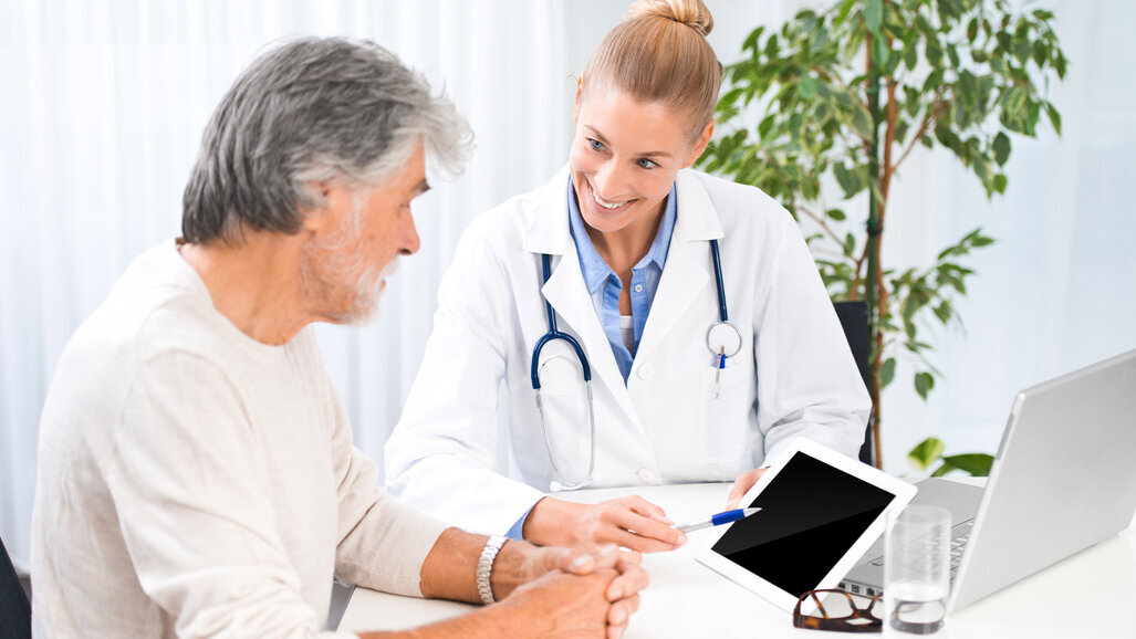 eHealth 2025: Digitalisierung mit Augenmass und Vertrauen