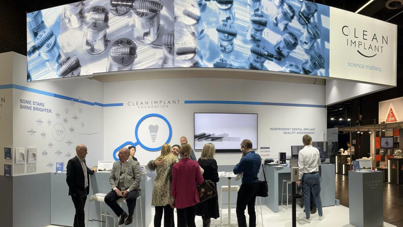 International Dental Show 2023 visitors looking for answers at the CleanImplant Foundation booth. (Image: CleanImplant)