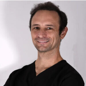 Dr Julien Molia