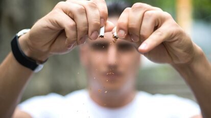 Peers influence can reduce tobacco use among younger smokers