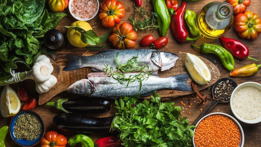 Entrevista: Dietas ricas em alimentos vegetais são associadas ao envelhecimento saudável