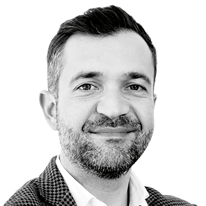 Dr. Roberto Turrini 