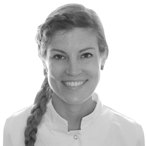 Miss Joyce van der Horst 
