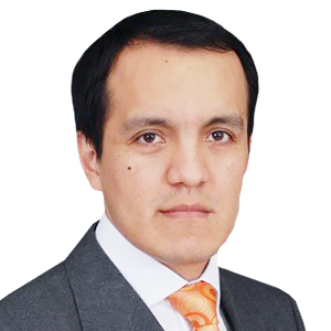 Dr. Roberto Carlos Tello 