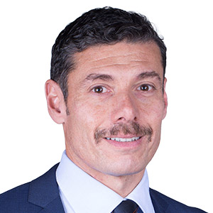 Dr. Marco Valenti 