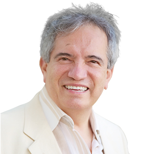 Dr Mario Trelles 