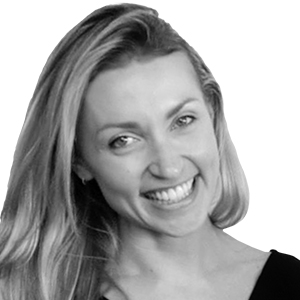Dr. Lara Watson BM, BSc, BMedSci, BSc, MRCS(Eng), BDS(Hons)
