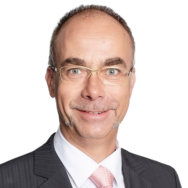 Dr. Thomas Hoch 