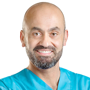 Dr. Raúl Peral Santamaría DDS
