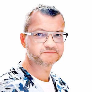 Lek. dent Tomasz Fałkowski 