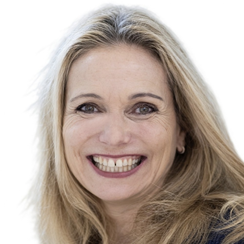 Dr. Claudia Scholz 