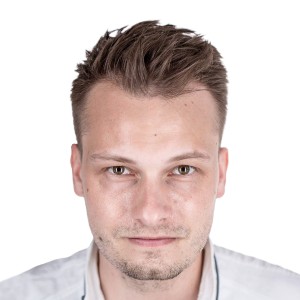 Dr. Marcin Krupinski 