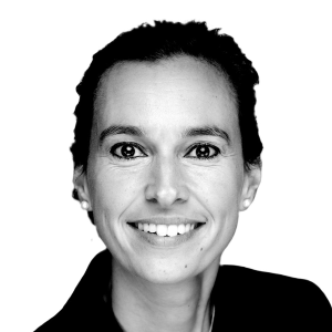  Mona Manderfeld 