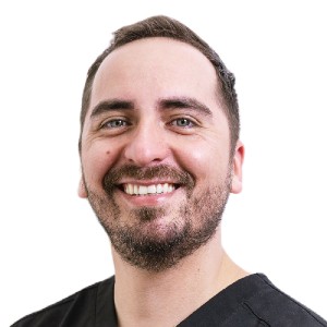 Dr. Xavier Uriarte  Cantolla 