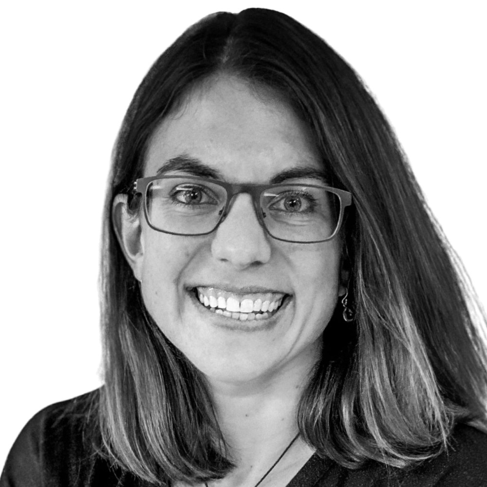 Dr. Kristina  Bertl 