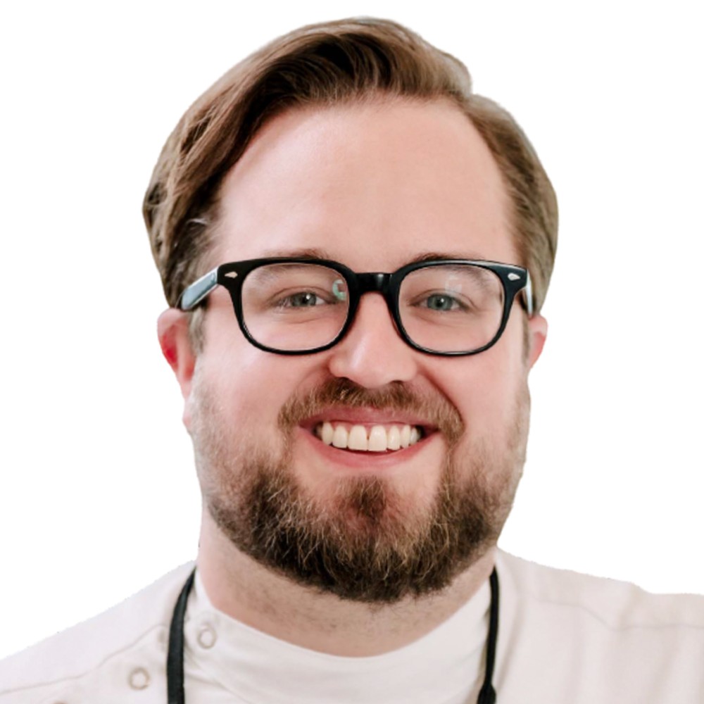 Dr. Jasper  Thoolen 