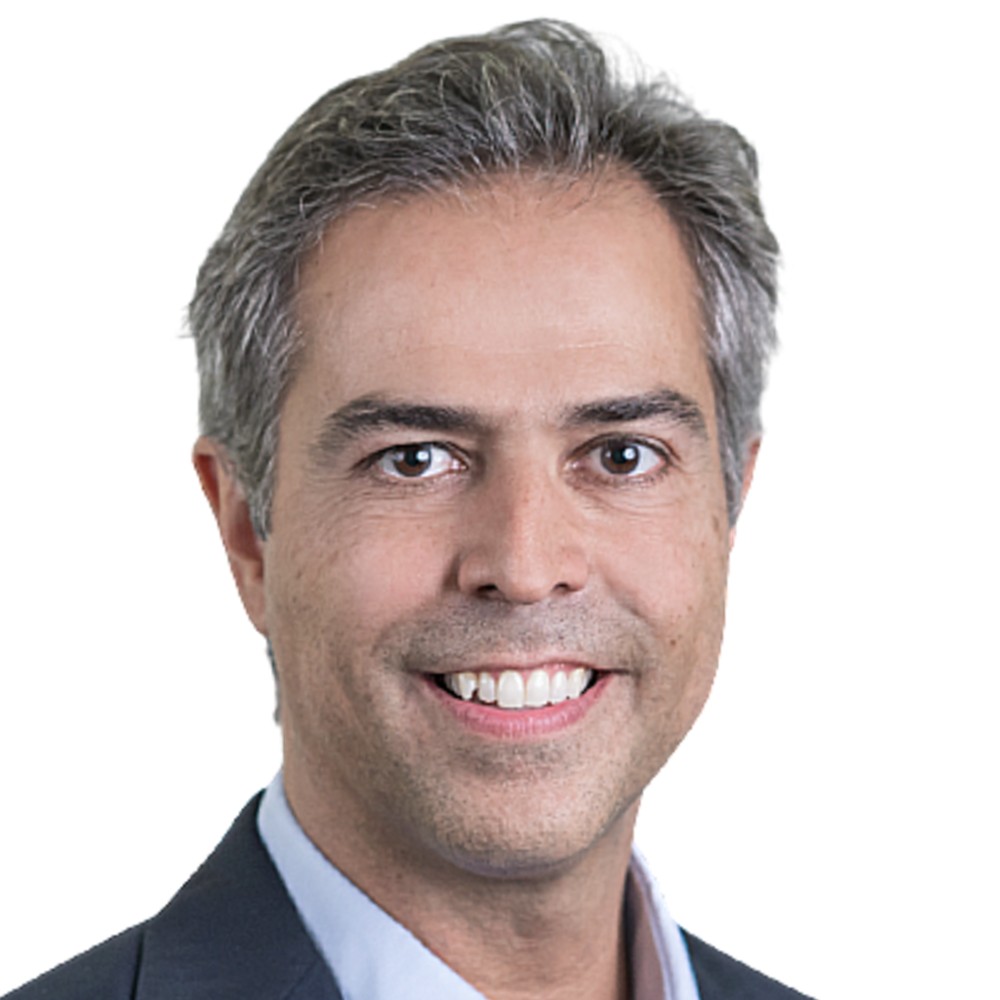 Dr. Armando  Lopes 