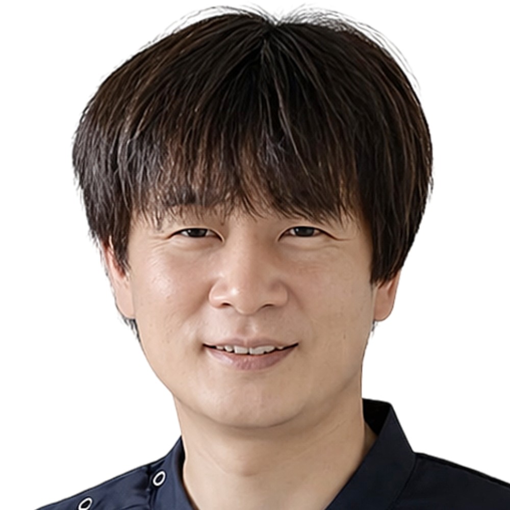 Dr. Takashi  Nakaya 